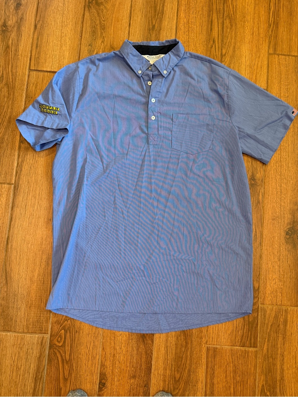 Waffle House uniform/ men’s large